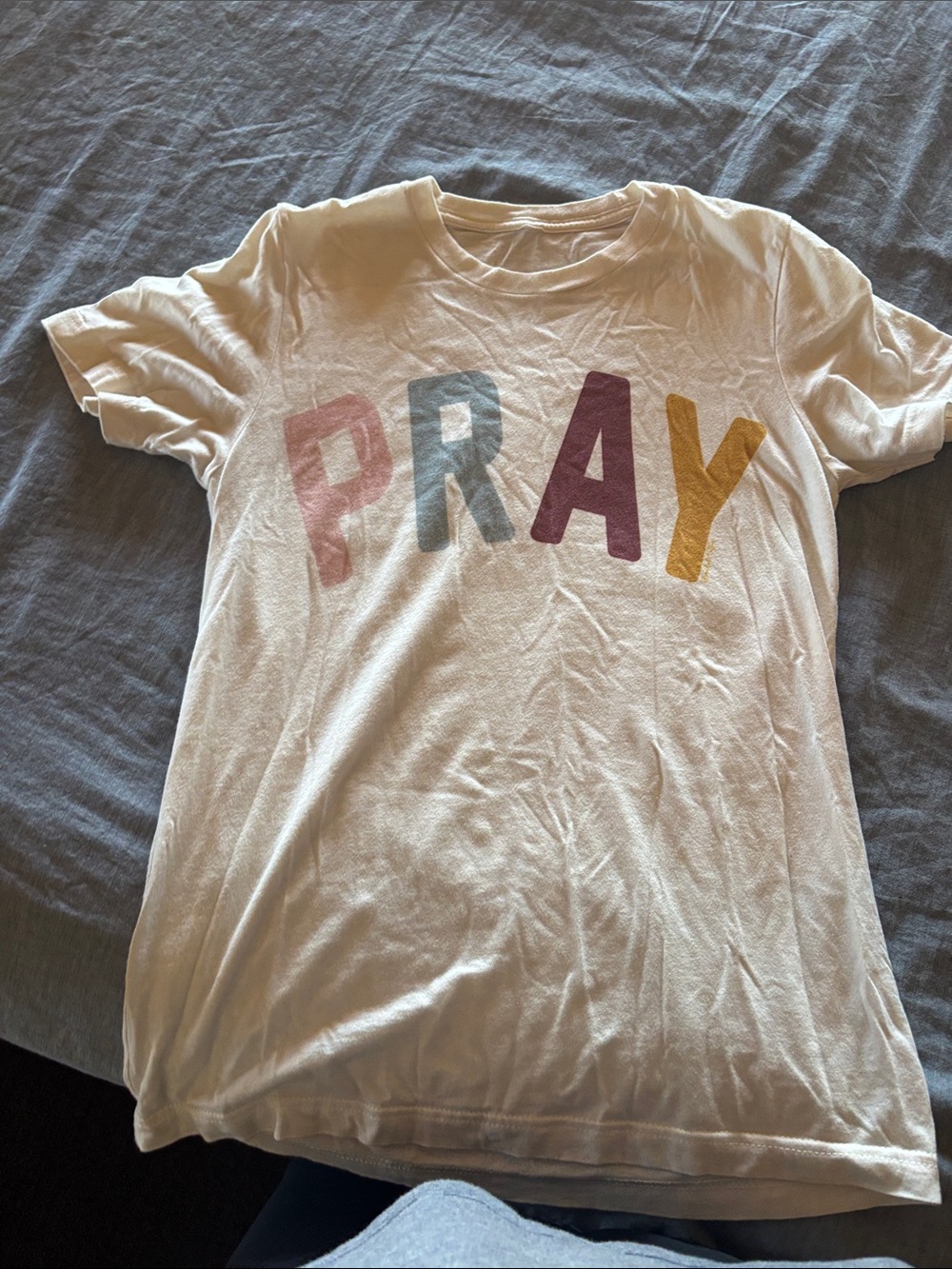Kids White Graphic 'PRAY' Tee - Multicolor Lettering